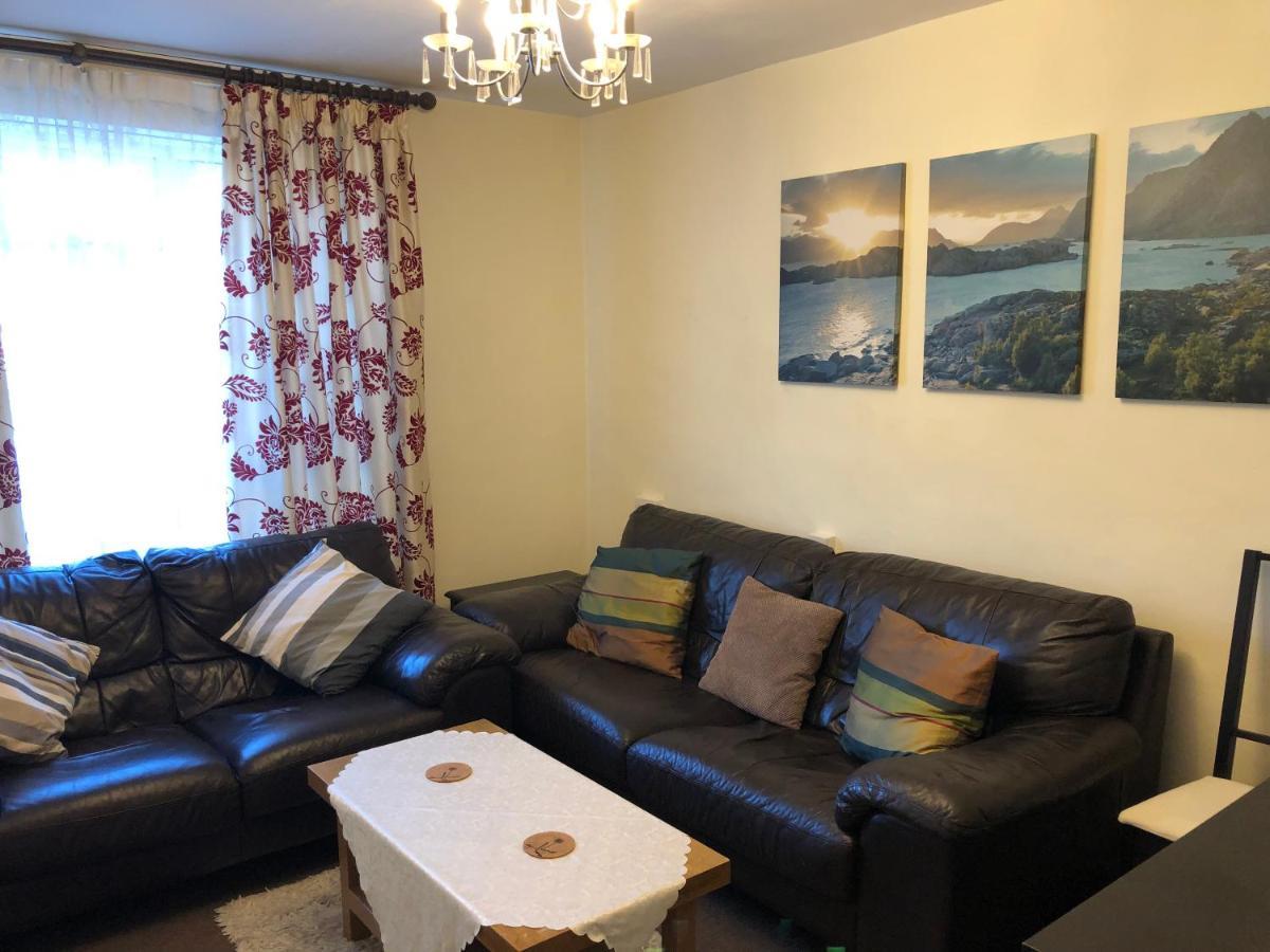 Lovely One-Bed Apartment To Rent In London Eksteriør billede